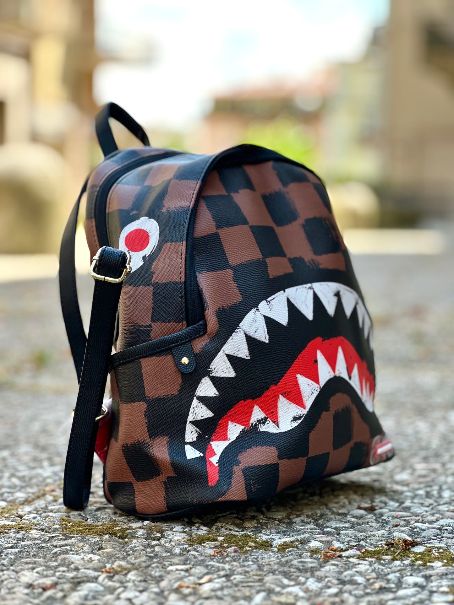 Zaino medio Sprayground SHARKS IN PARIS PAINTED SAVAGE BACKPACK